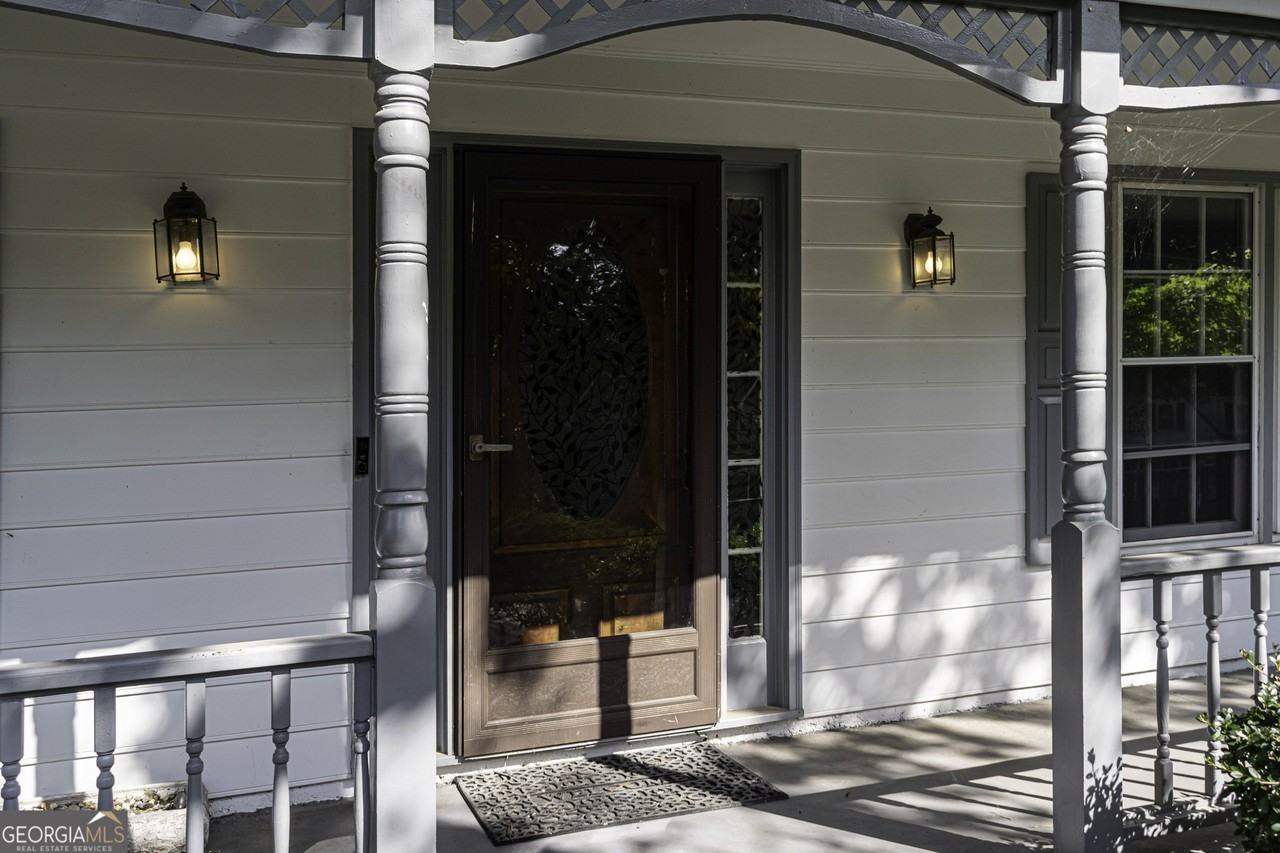 6024 Old Town Place - Photo 3 of 29