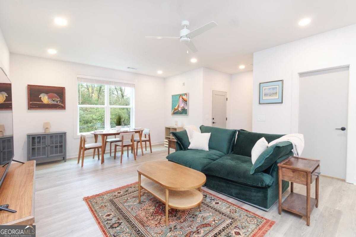 240 Martha Dr - Photo 3 of 15