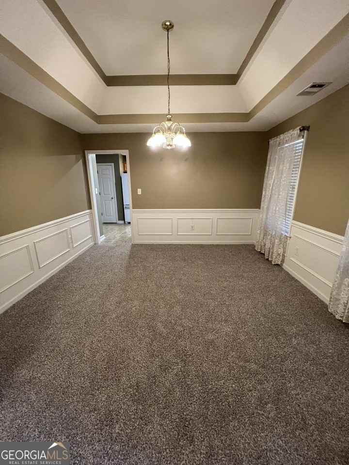 160 Crystal Ridge Circle - Photo 6 of 9