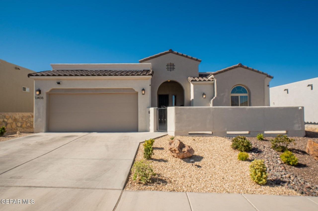 13436 Emerald Crystal Drive - Photo 2 of 50