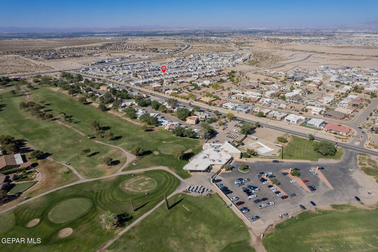 13436 Emerald Crystal Drive - Photo 3 of 50