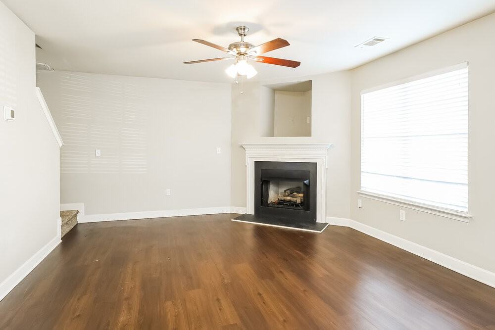 5028 Magnasco Ln - Photo 5 of 17