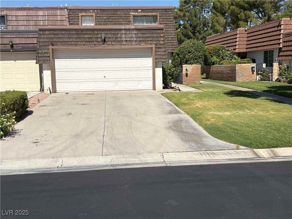 2963 Pinehurst Drive - Photo 4 of 28