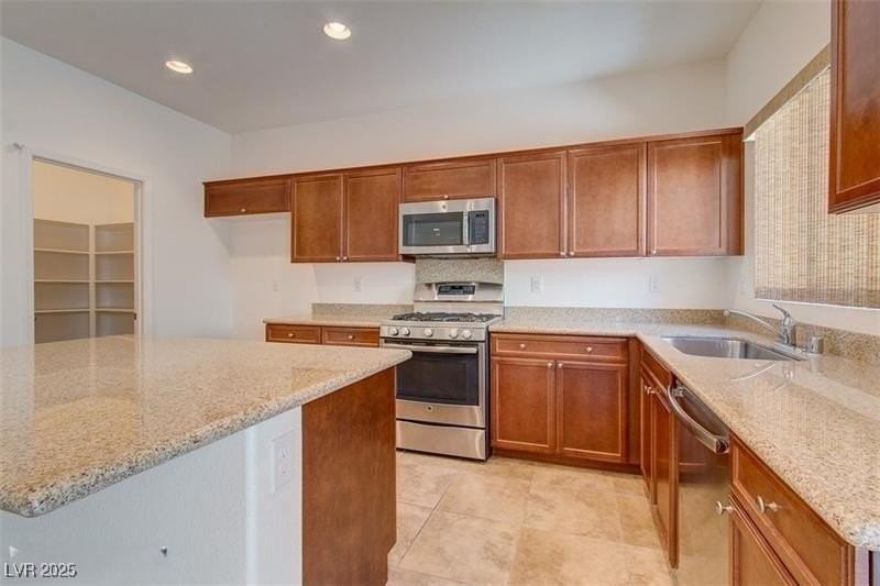 10822 Merrimack Ave - Photo 4 of 15