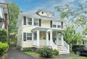 featured image of 584 Ridgewood Road