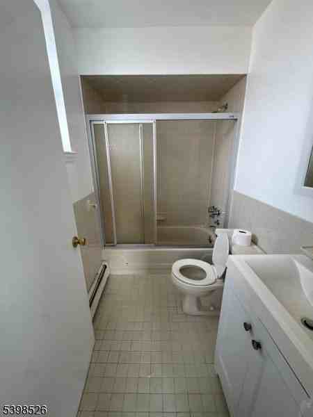 554 1st Ave - Photo 2 of 3