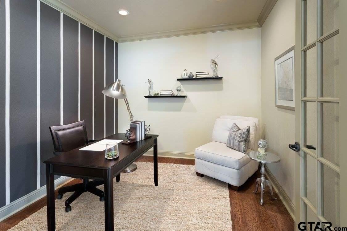 2801 Wexford Drive - Photo 6 of 13