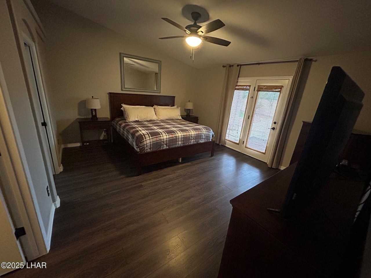 3117 Jamaica Blvd S - Photo 5 of 23