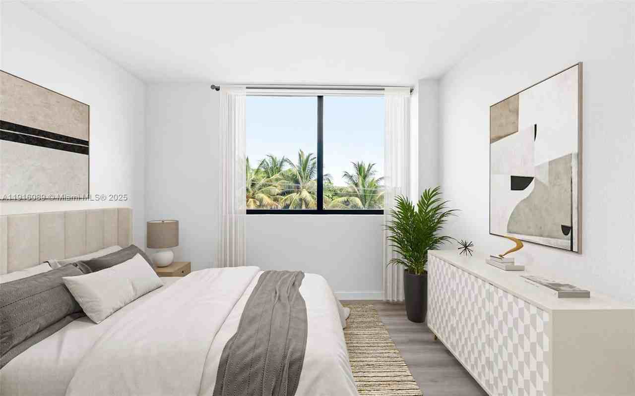 3830 Northwest 11th Street - Photo 2 of 8