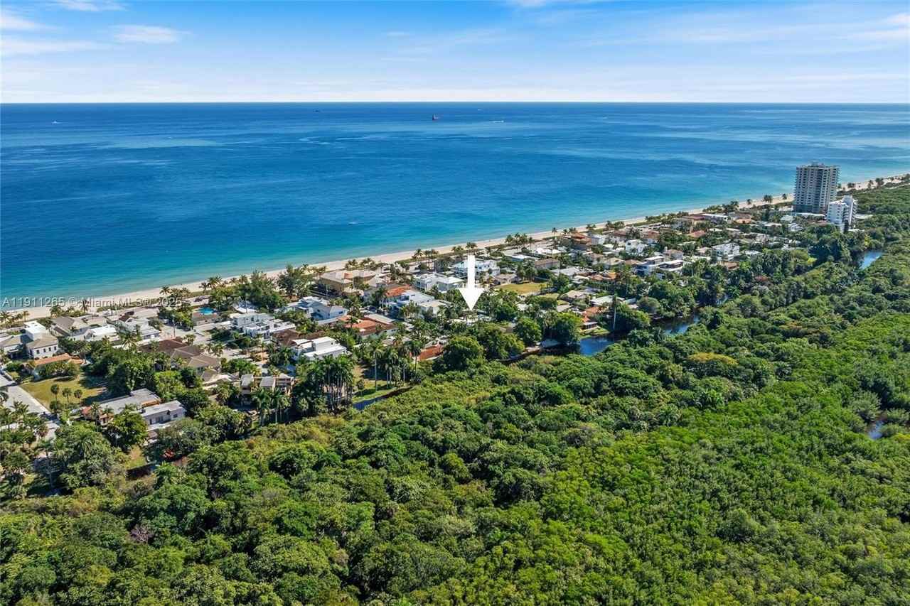 3308 Ne 16th Pl - Photo 2 of 31