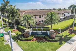 11413 Sw 252nd St - Photo 1 of 1