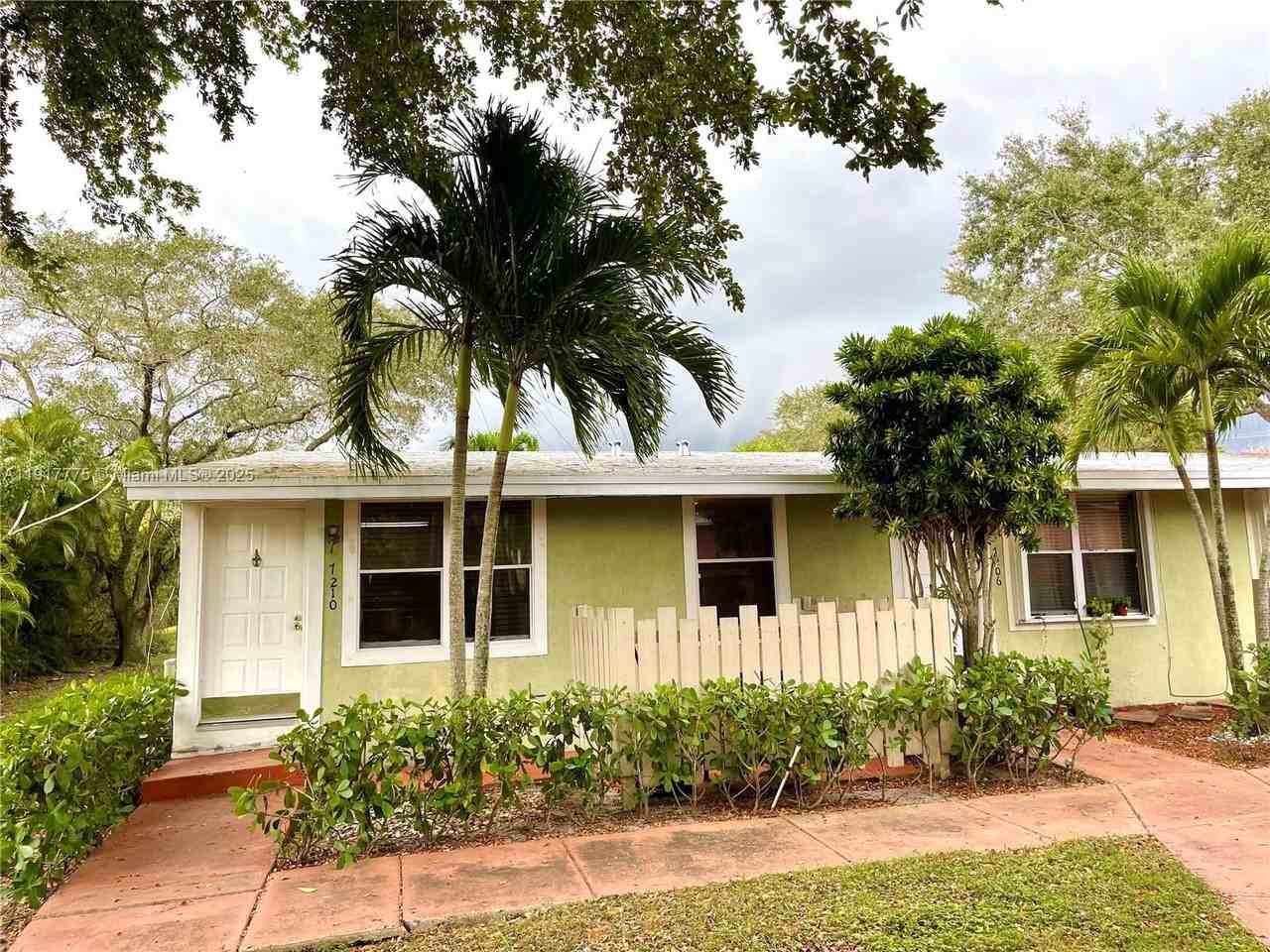 7210 Southgate Boulevard #7210