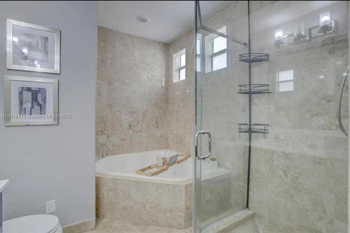 601 Ne 11th Ave - Photo 7 of 36