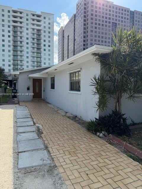 10890 Sw 6th St #0 - Photo 2 of 12