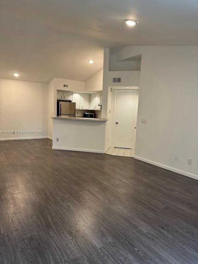 12430 Vista Isles Dr #1325 - Photo 2 of 35