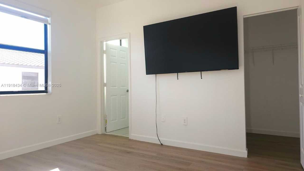 11774 Sw 246th Ln #11774 - Photo 7 of 18