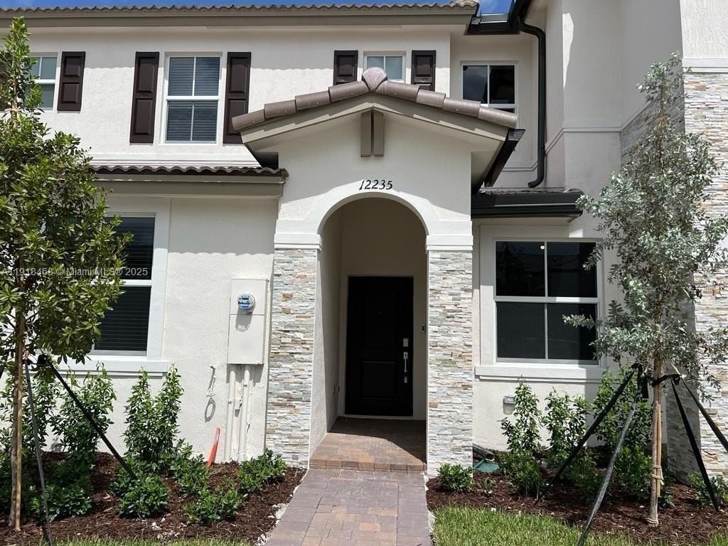 12235 Nw 23rd Path - Photo 4 of 50