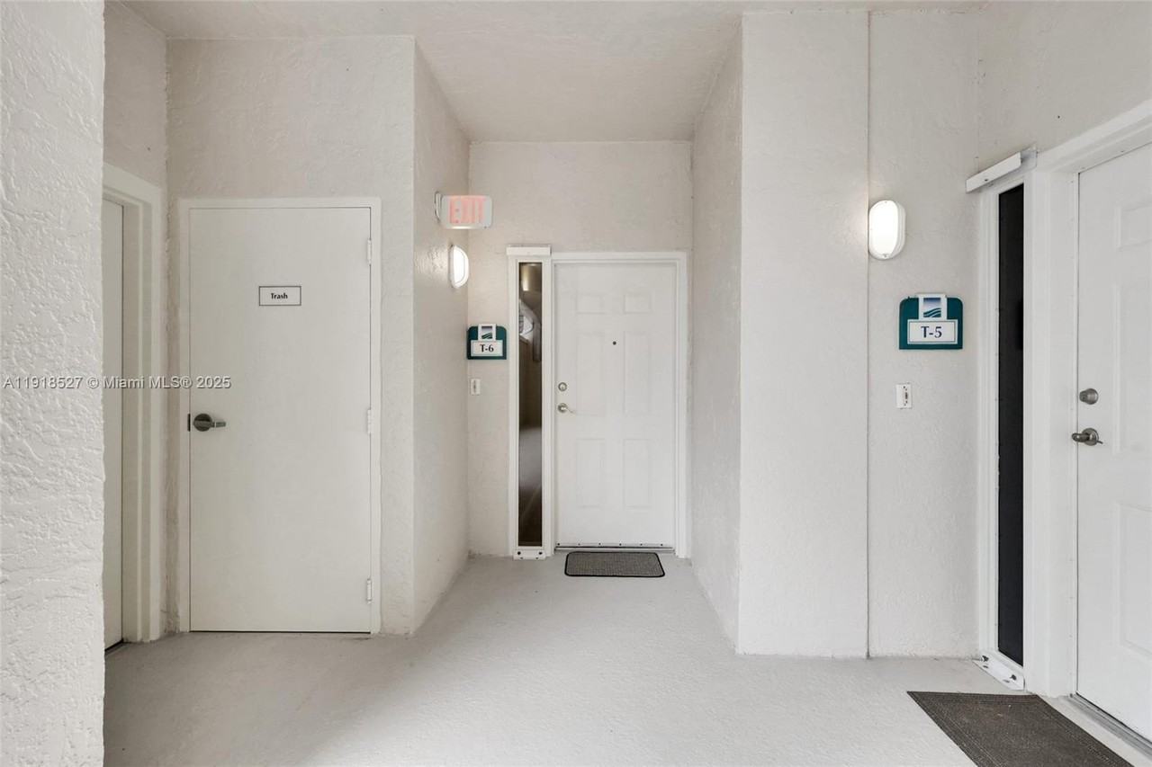 5051 N Highway A1a #6 - Photo 7 of 50