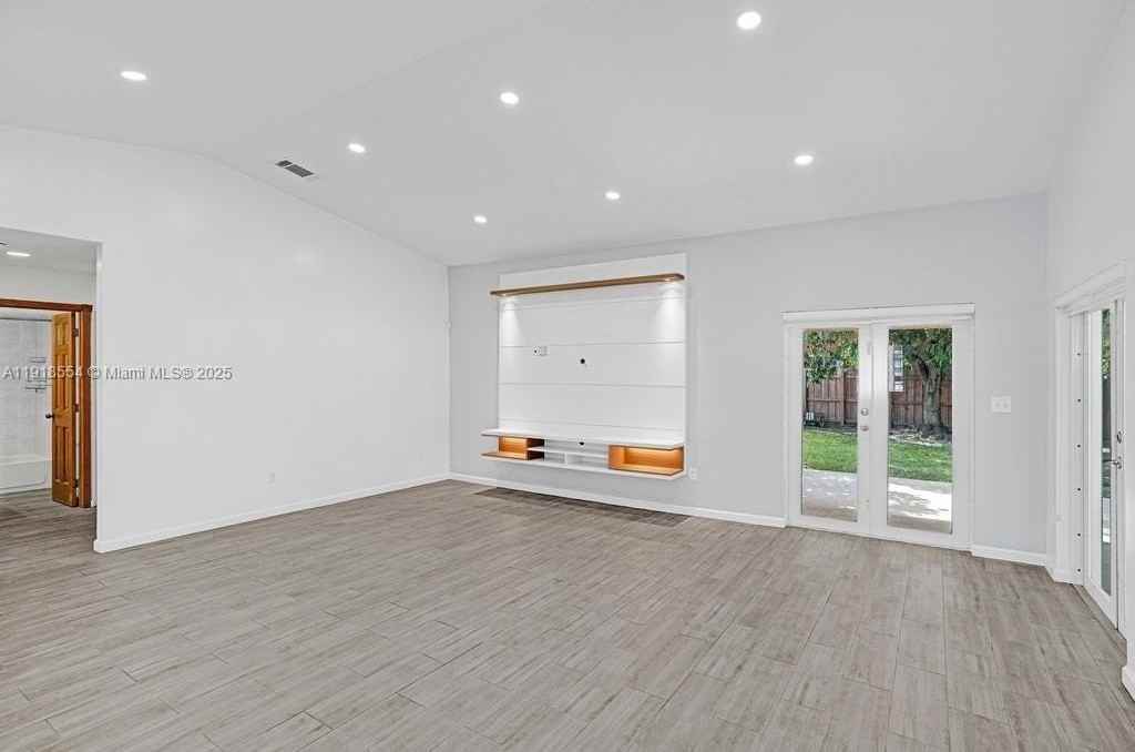 11482 Sw 181st St - Photo 5 of 27