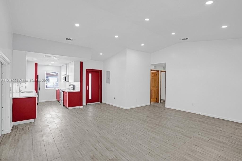 11482 Sw 181st St - Photo 6 of 27