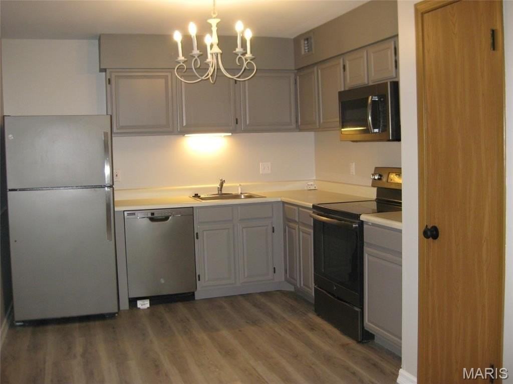 7507 Triwoods Dr #D - Photo 2 of 15