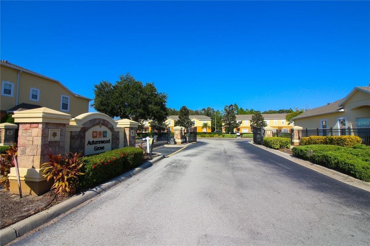 4181 Winding Vine Dr - Photo 2 of 26