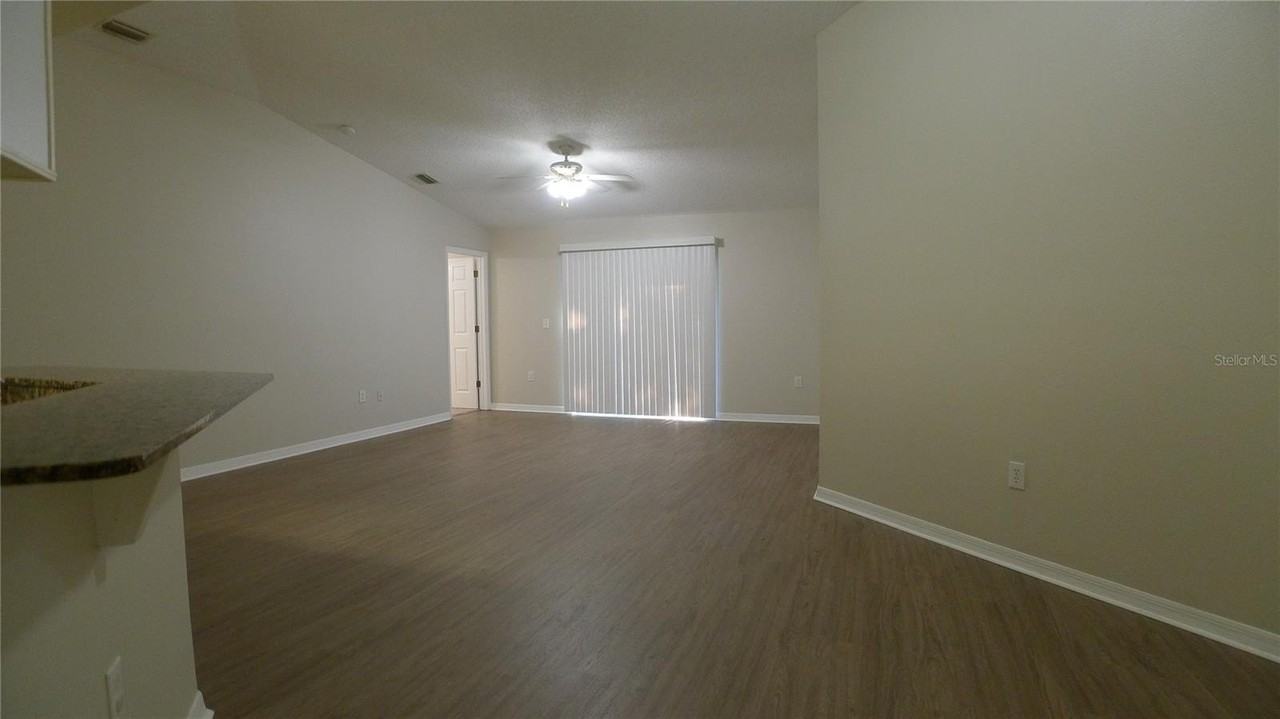 6405 Pine Top Way - Photo 5 of 24