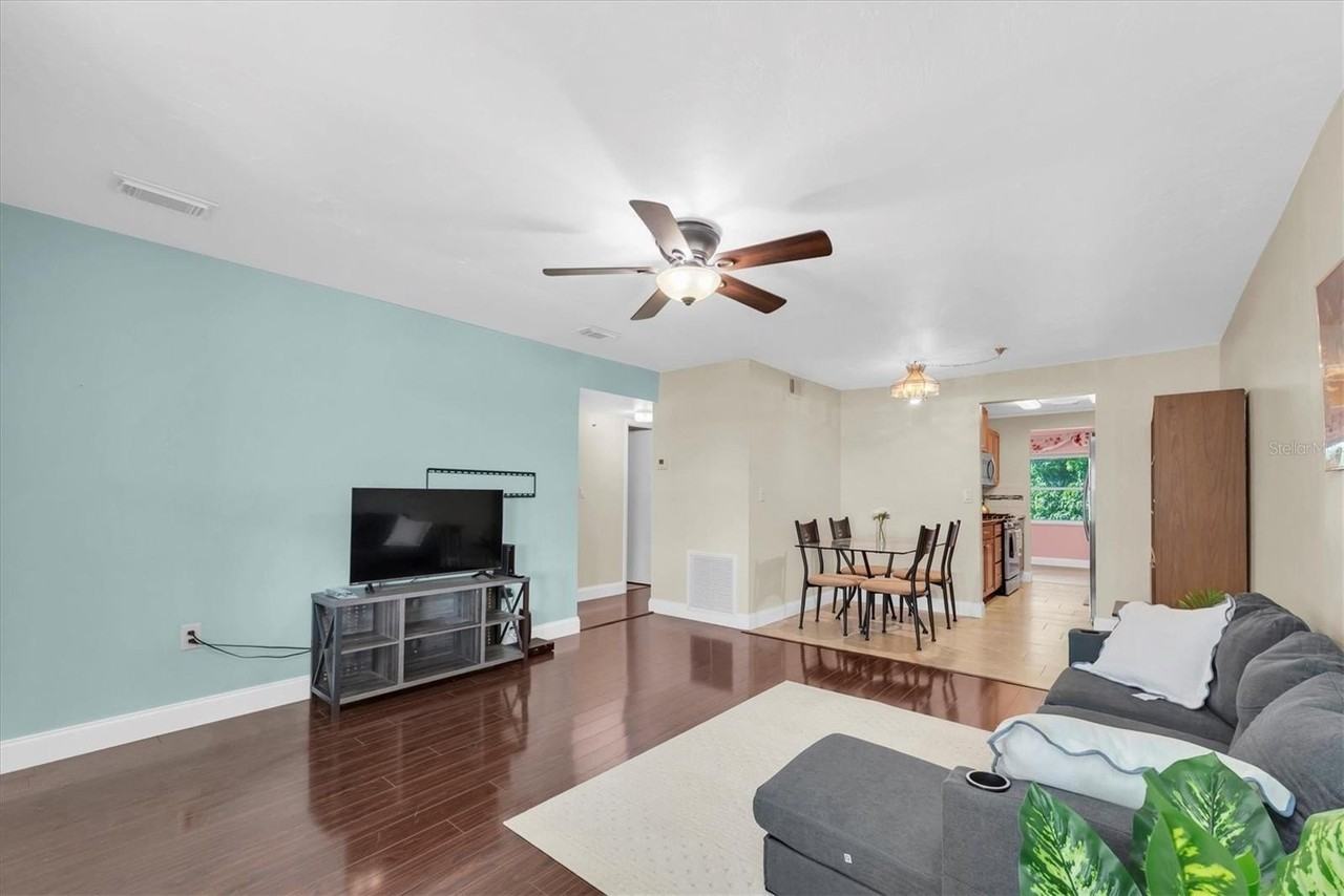 10032 65th Ave N #24 - Photo 6 of 50