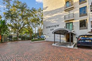 featured image of 105 4th Avenue Northeast #329