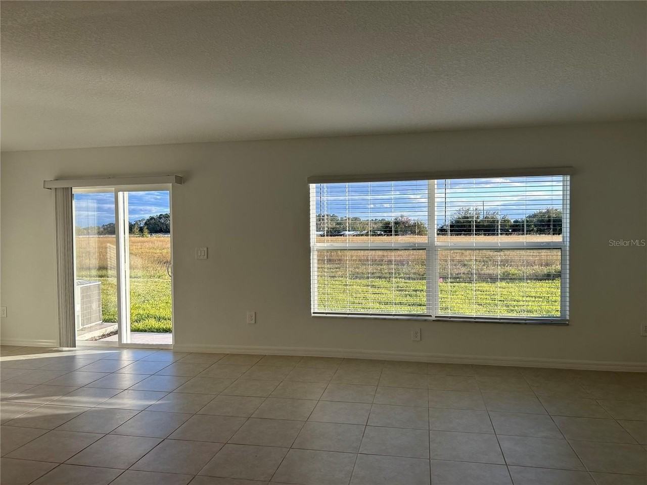 13095 Calcite Blue Ave - Photo 6 of 28