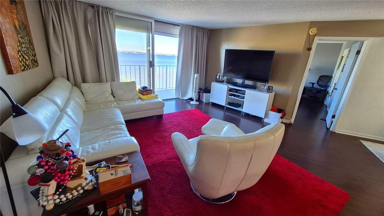 2611 Bayshore Blvd #806 - Photo 3 of 35