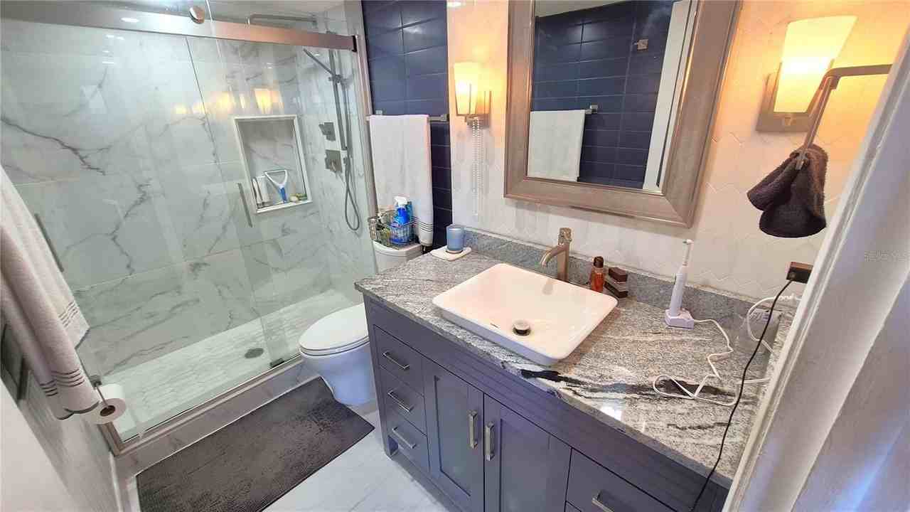 2611 Bayshore Blvd #806 - Photo 5 of 35