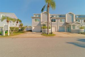 featured image of 911 Harbour House Drive
