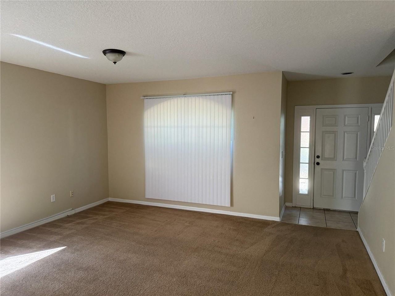 6509 Bridgecrest Dr - Photo 3 of 15