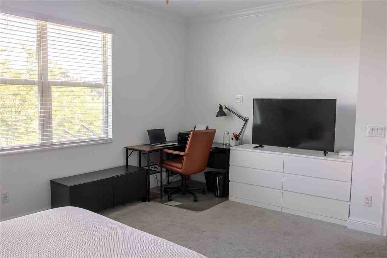 10125 Campanula Ct - Photo 6 of 25