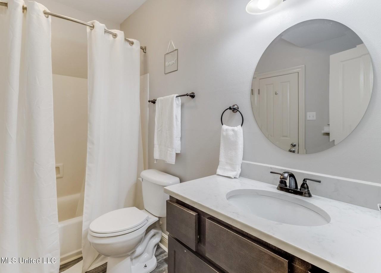 699 Dunbar Ave Apt 203 - Photo 7 of 10