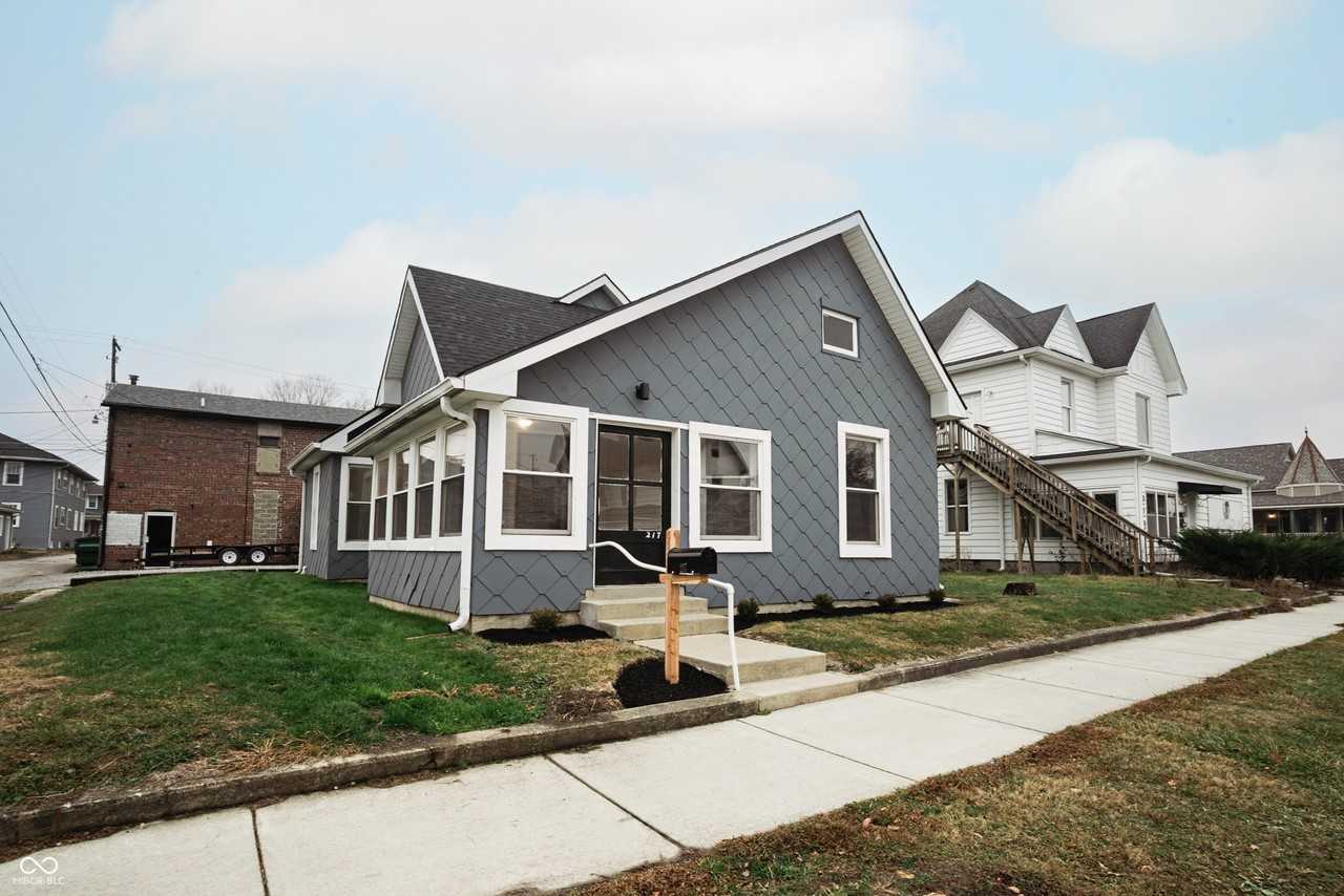 217 S Meridian St - Photo 2 of 28