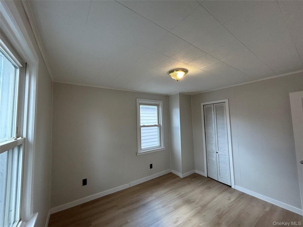 7725 169th St Unit 2fl #2FL - Photo 3 of 7