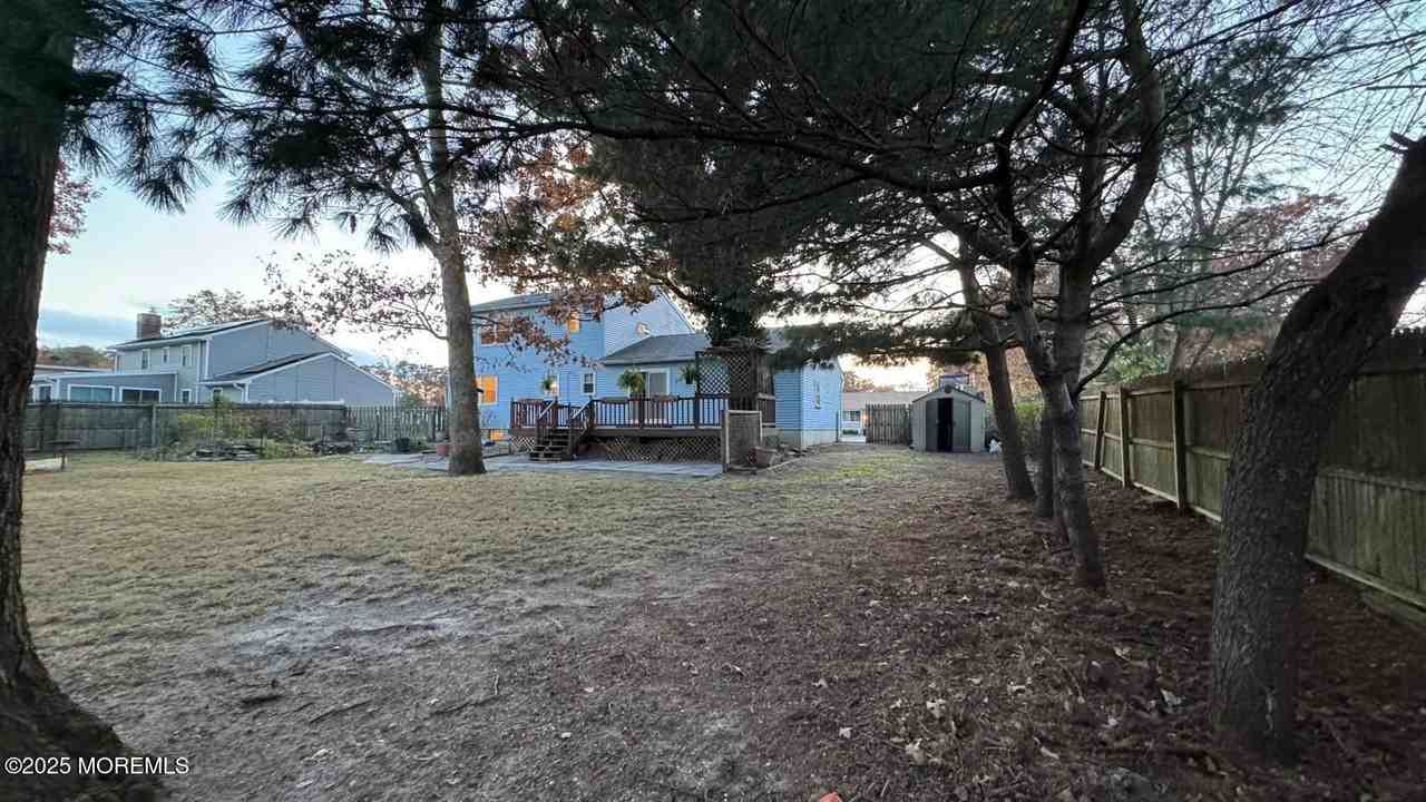 343 Clifton Ave - Photo 4 of 19