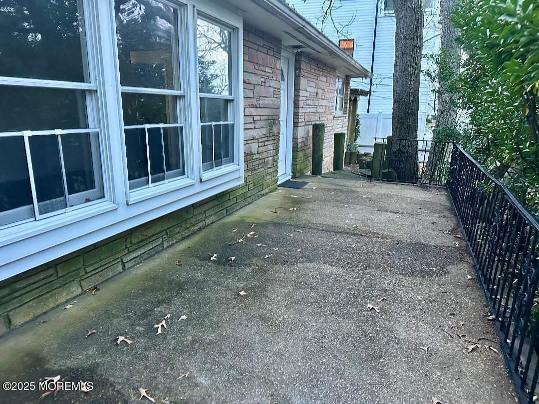 297 Cambourne Drive - Photo 2 of 16