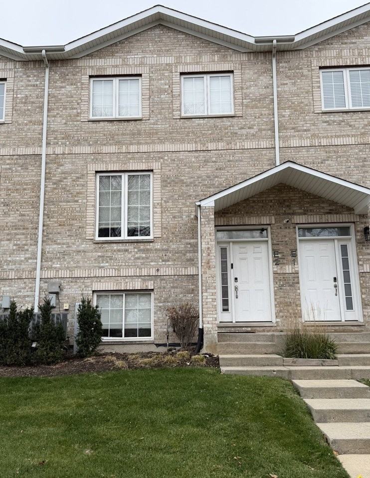 183 North Des Plaines River Road #E2