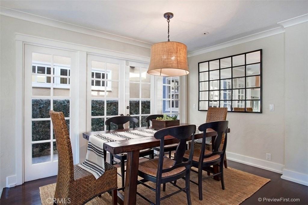 441 Carnation Ave - Photo 4 of 25