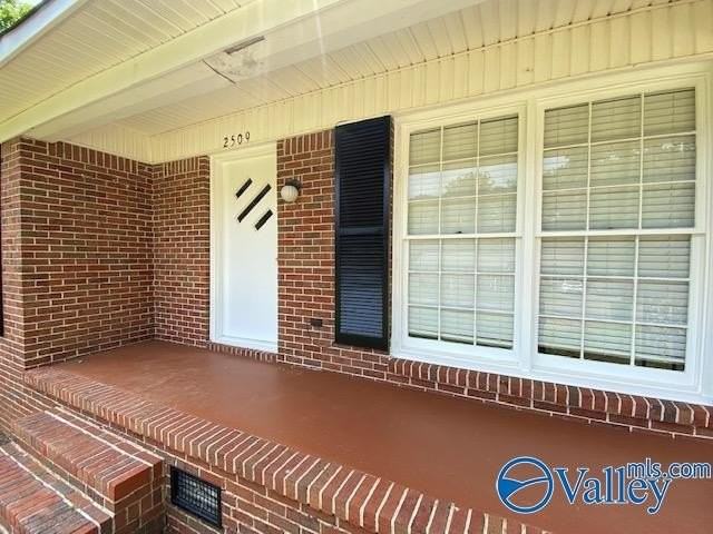 2509 Rochell Dr Nw - Photo 3 of 38