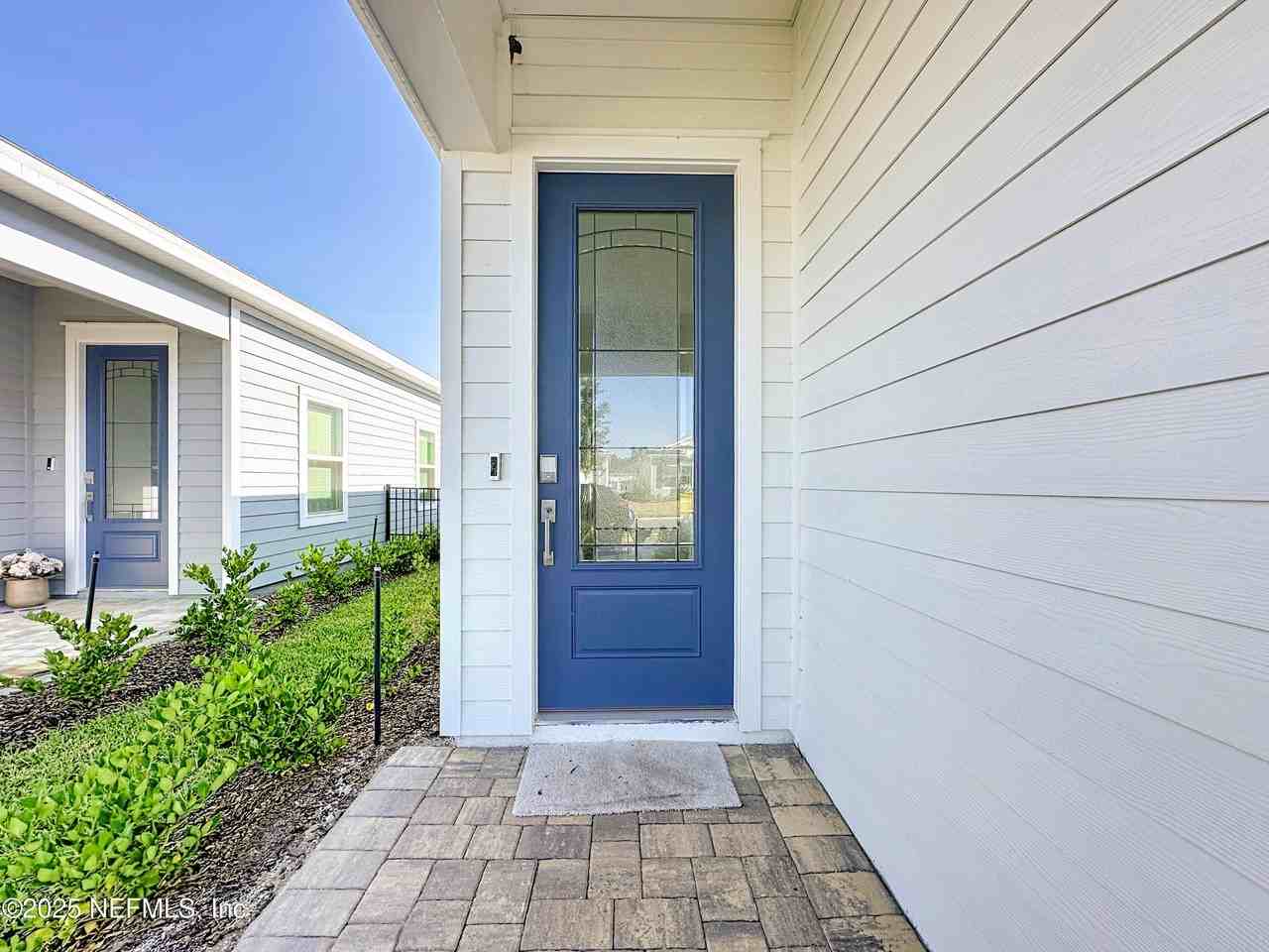 289 Pentwater Rd - Photo 4 of 36