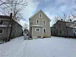 featured image of 2634 Apple Avenue