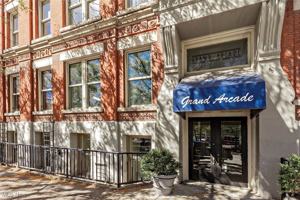 featured image of 408 W Saint Clair Ave #226