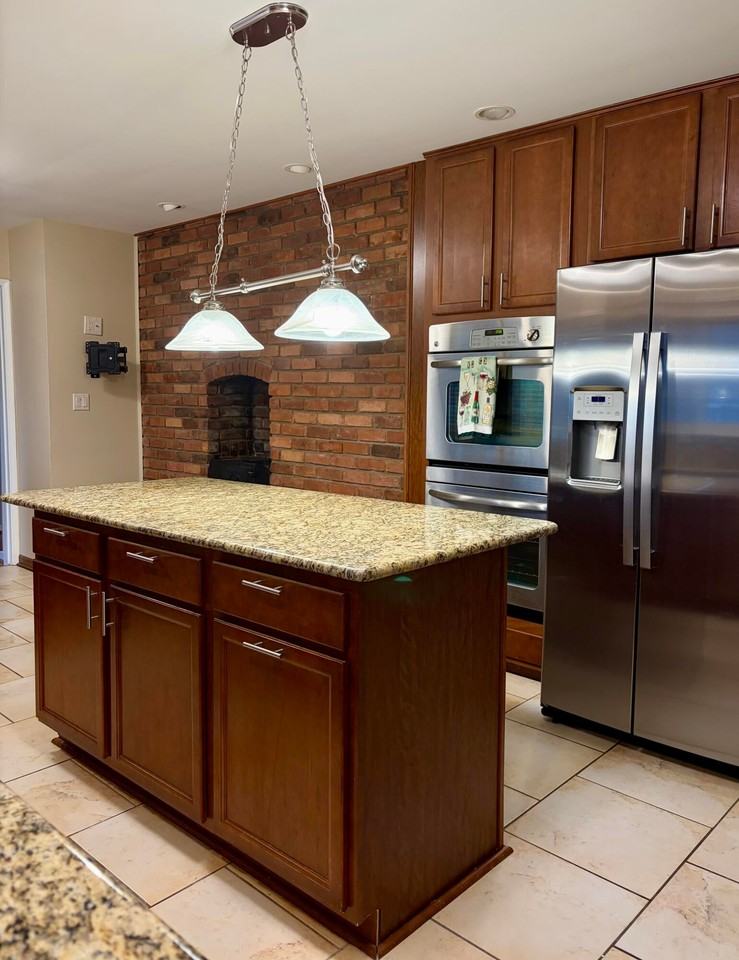 6493 Thorncrest Dr - Photo 5 of 21