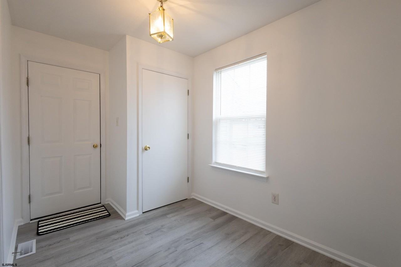 4 Millard Avenue - Photo 4 of 42