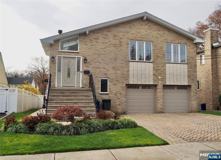 744 Hamilton Ave - Photo 1 of 1