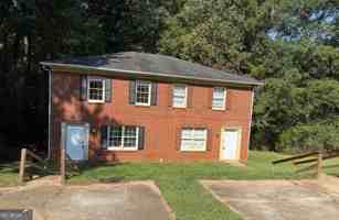featured image of 1736 Salem Woods Dr Se